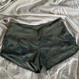 Lululemon Speed Shorts, green camo, RARE find. Like new and 2.5” inseam.